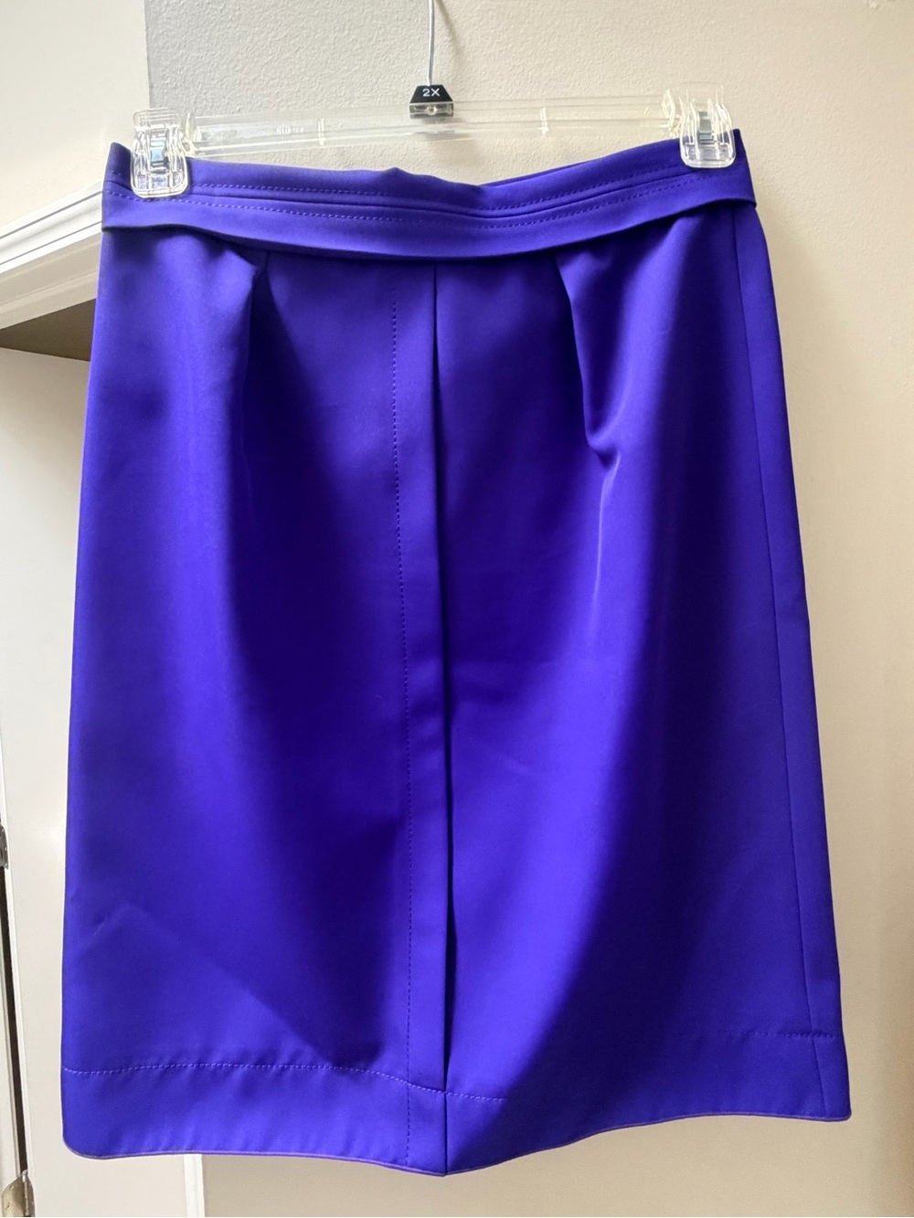 Marc Jacobs Women’s Vibrant Purple Structured Blazer and skirt suit set - Picture 5 of 7